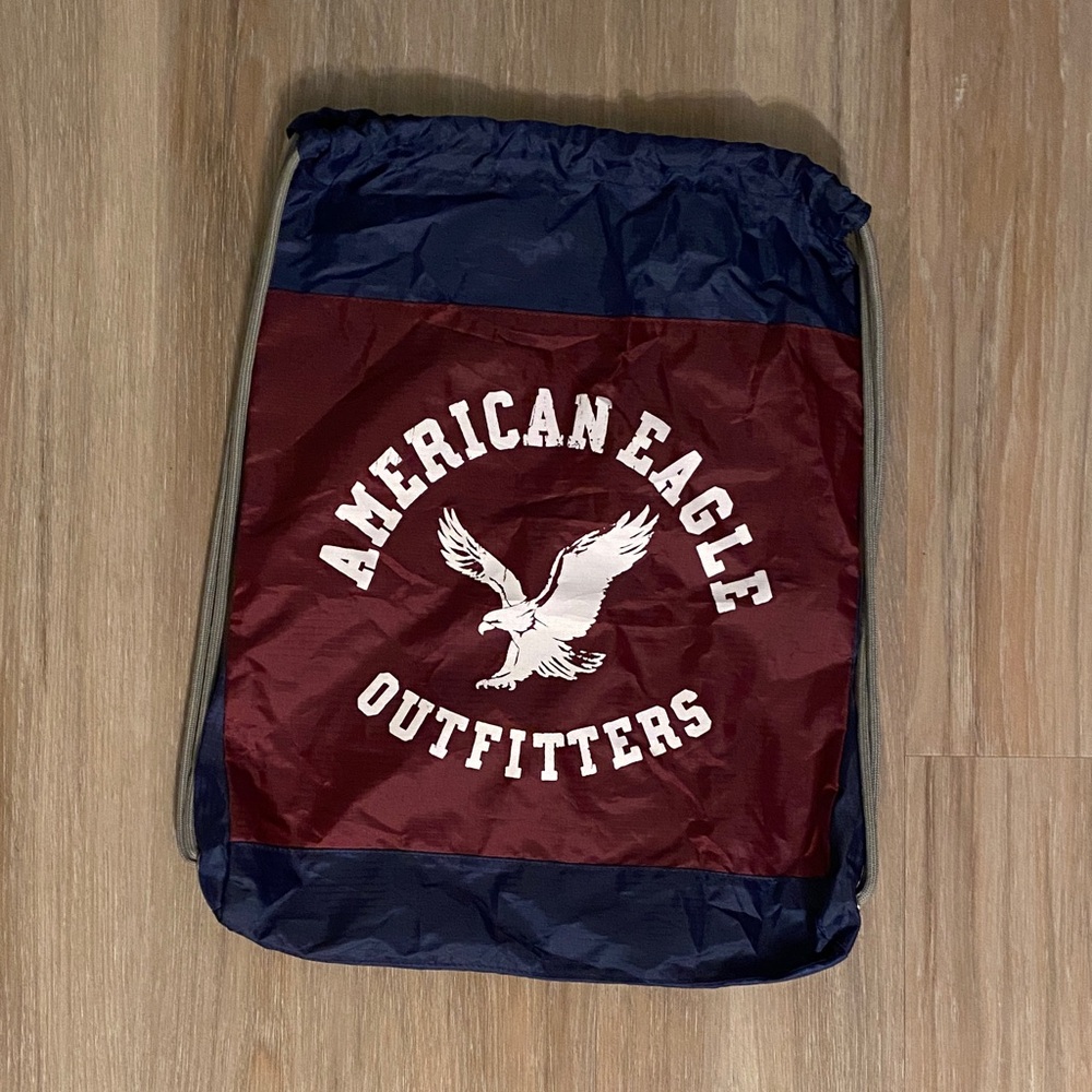 American Eagle Navy and Maroon Drawstring Bag